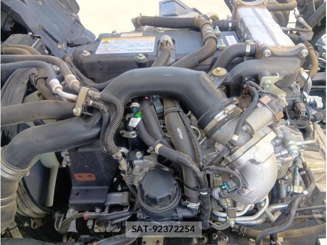 Isuzu FORWARD 2021-11 6676002-18