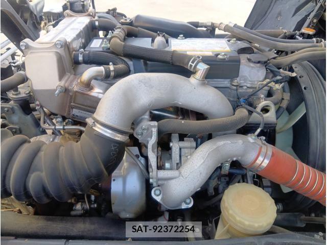 Isuzu FORWARD 2021-11 6676002-19
