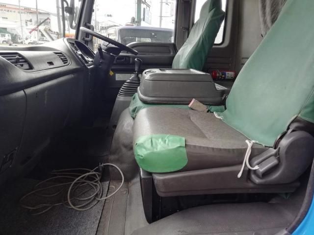 Isuzu FORWARD 1999-08 6689573-25