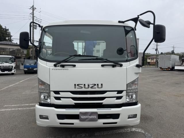 Isuzu FORWARD 2017-09 6689568-4