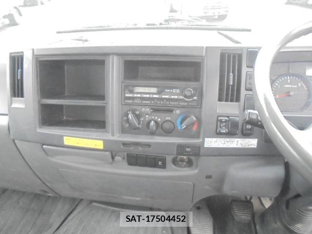 Isuzu FORWARD 2012-11 6691028-13