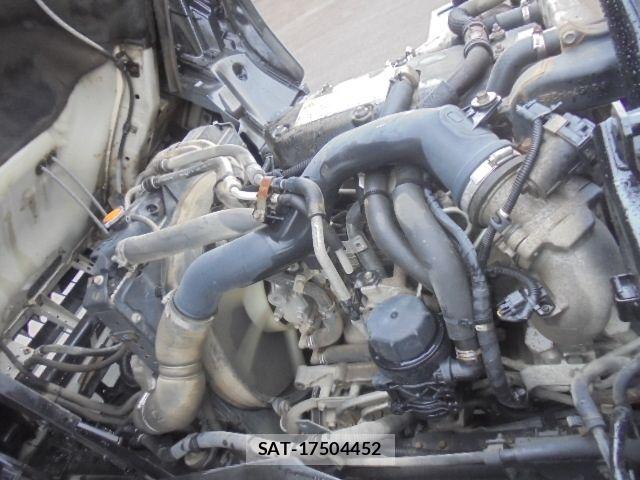 Isuzu FORWARD 2012-11 6691028-17