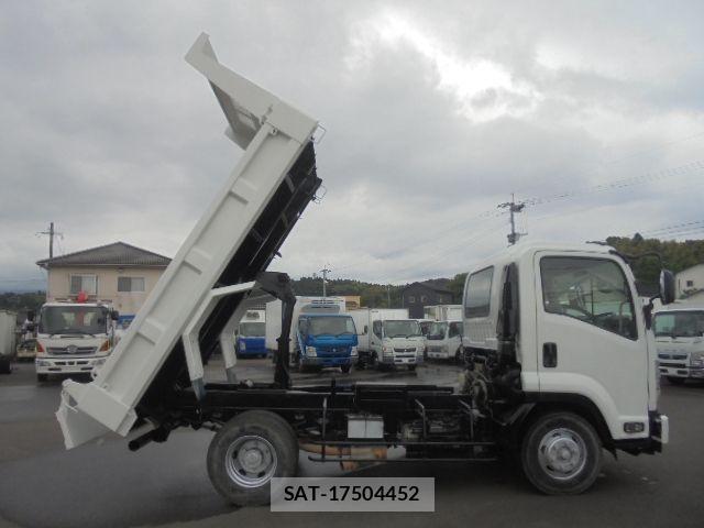 Isuzu FORWARD 2012-11 6691028-25