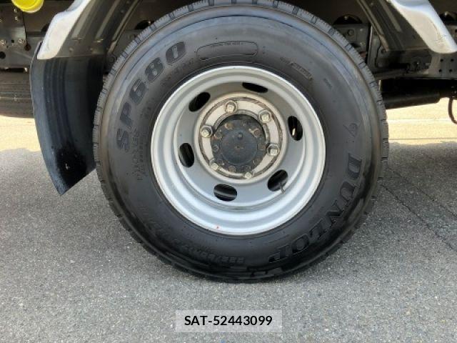 Isuzu FORWARD 2018-04 6716169-13