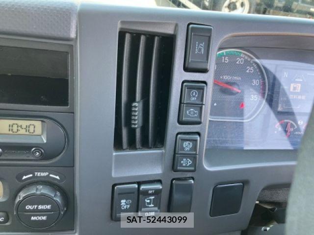 Isuzu FORWARD 2018-04 6716169-21