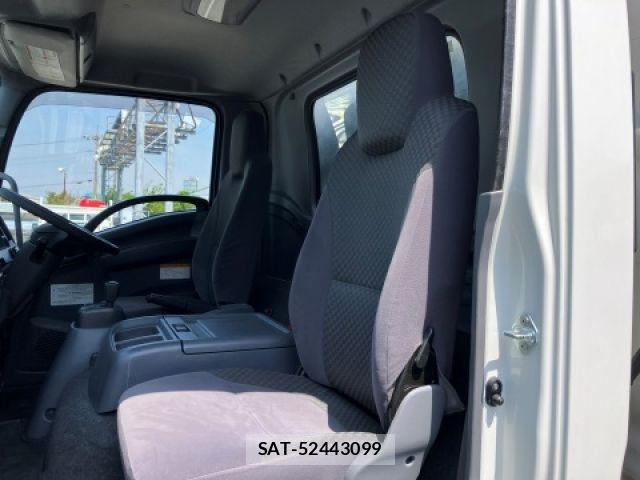 Isuzu FORWARD 2018-04 6716169-24