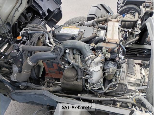 Isuzu FORWARD 2019-09 6716167-17