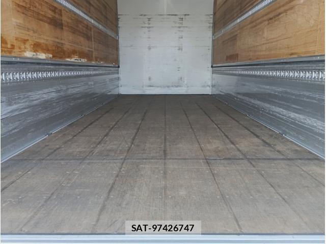 Isuzu FORWARD 2019-09 6716167-6