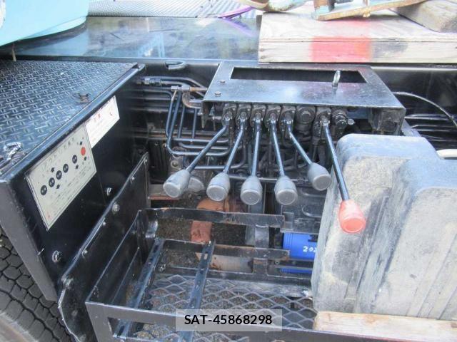 Isuzu FORWARD 2005-12 6791048-19