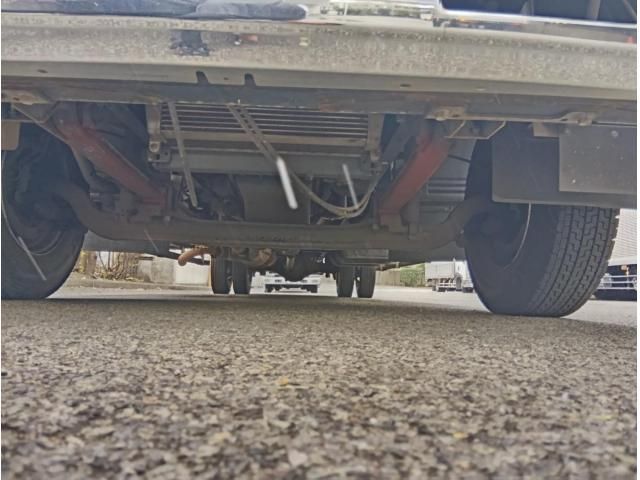 Isuzu FORWARD 2012-03 6805415-21