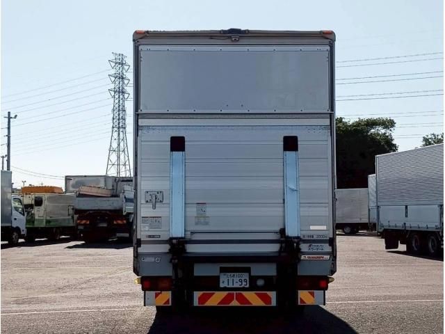 Isuzu FORWARD 2012-03 6805415-5
