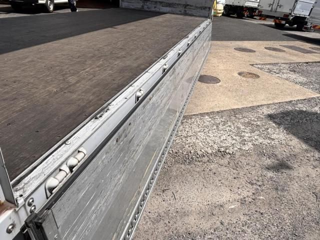 Isuzu FORWARD 2017-12 6805414-17