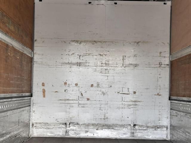Isuzu FORWARD 2017-12 6805414-26