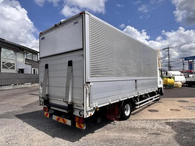 Isuzu FORWARD 2017-12 6805414-4