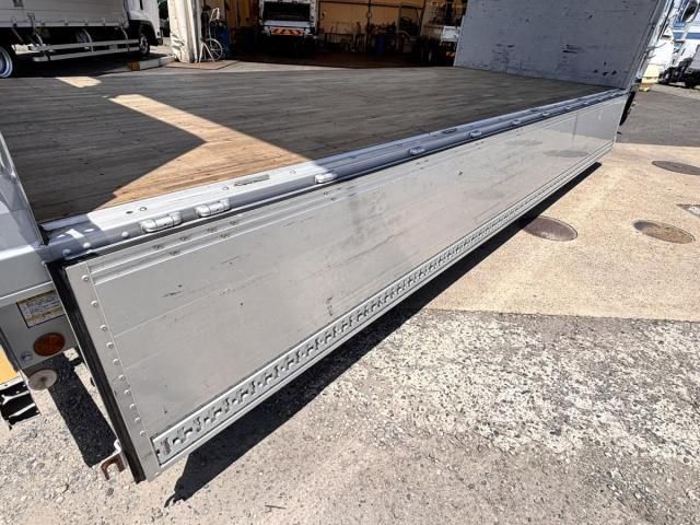 Isuzu FORWARD 2018-10 6805413-23