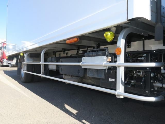 Isuzu FORWARD 2024-12 6805403-13