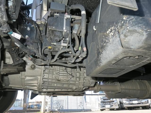 Isuzu FORWARD 2024-12 6805403-21