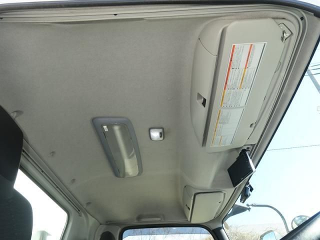Isuzu FORWARD 2024-12 6805403-25