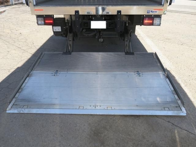 Isuzu FORWARD 2024-12 6805403-7
