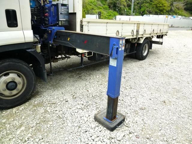 Isuzu FORWARD 2020-01 6805409-20