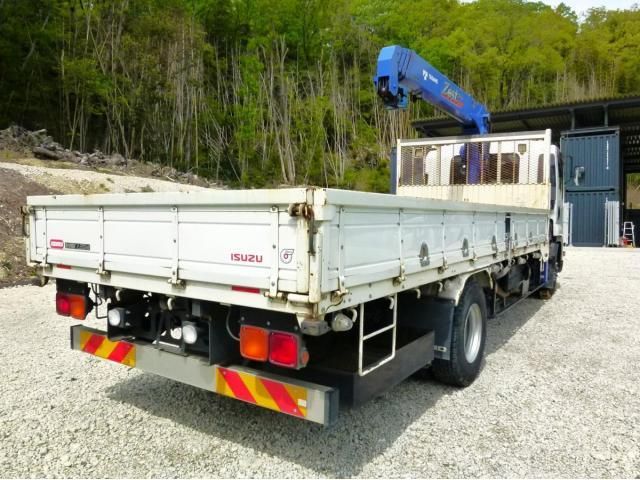Isuzu FORWARD 2020-01 6805409-3