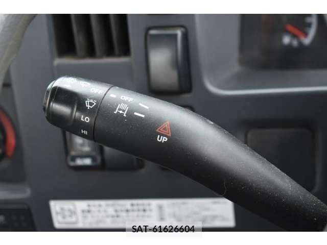 Isuzu FORWARD 2012-11 6814974-12