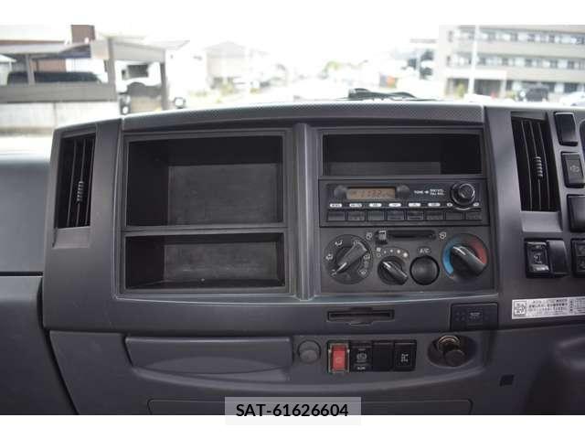 Isuzu FORWARD 2012-11 6814974-17