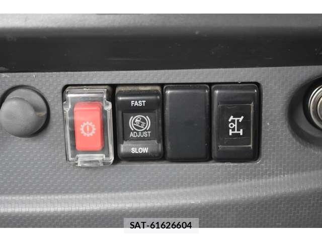 Isuzu FORWARD 2012-11 6814974-18