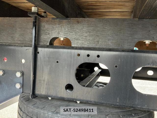 Isuzu FORWARD 2021-08 6905378-14