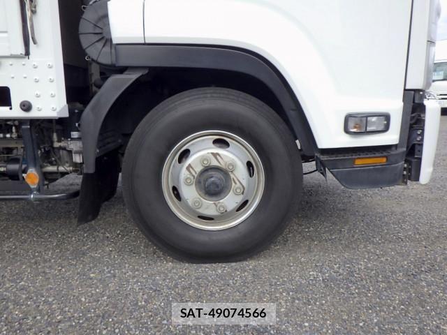 Isuzu FORWARD 2015-07 6905373-23