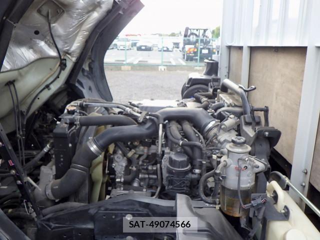 Isuzu FORWARD 2015-07 6905373-26