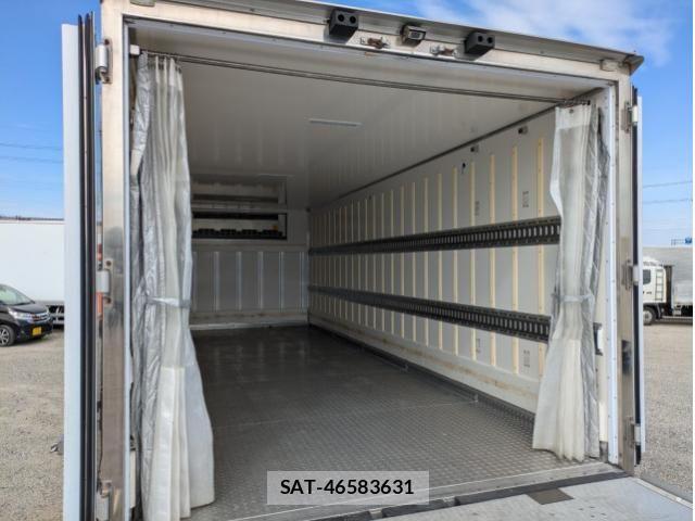 Isuzu FORWARD 2018-12 6905360-15