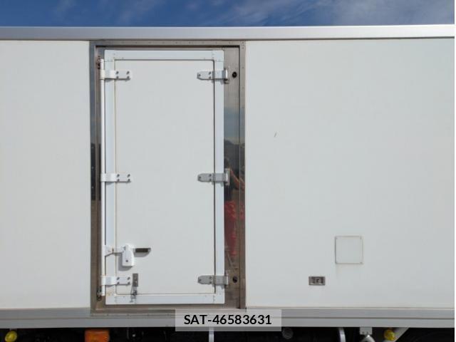 Isuzu FORWARD 2018-12 6905360-20