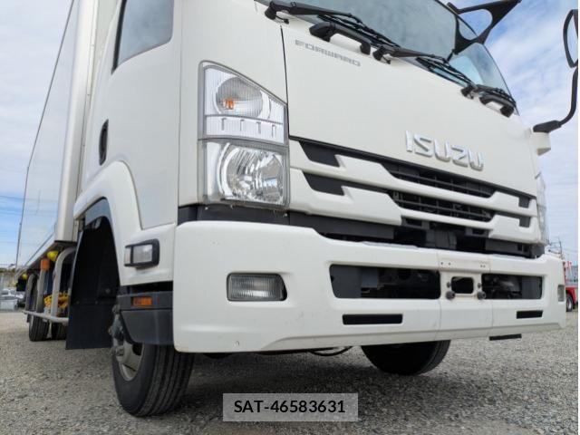 Isuzu FORWARD 2018-12 6905360-24