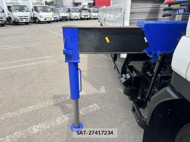 Isuzu FORWARD 2015-05 6905370-15