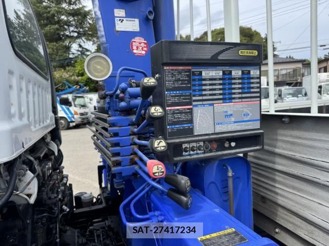 Isuzu FORWARD 2015-05 6905370-18
