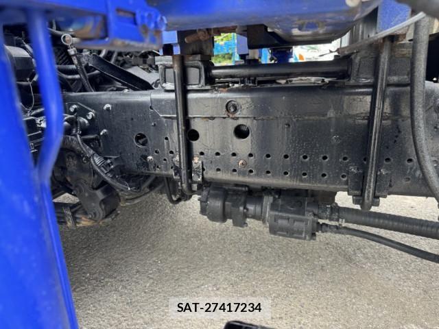 Isuzu FORWARD 2015-05 6905370-23