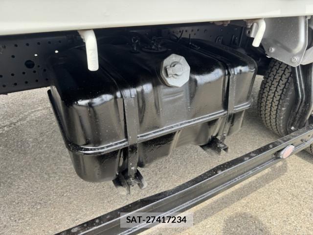 Isuzu FORWARD 2015-05 6905370-26