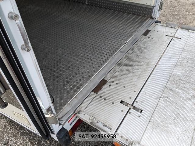 Isuzu FORWARD 2018-12 6905372-11