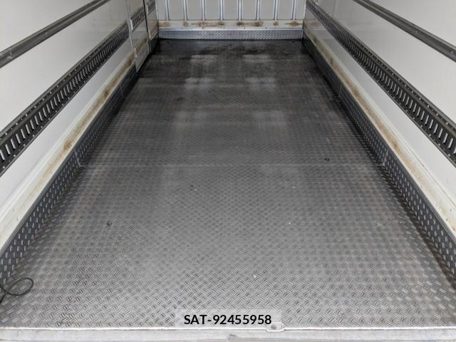 Isuzu FORWARD 2018-12 6905372-14