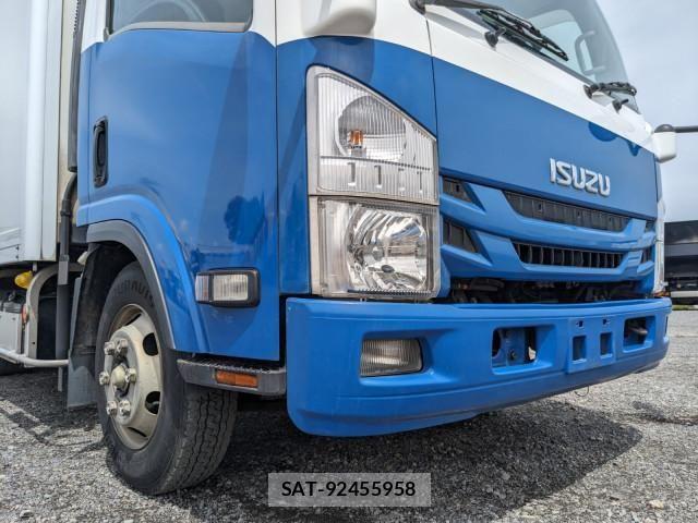 Isuzu FORWARD 2018-12 6905372-25