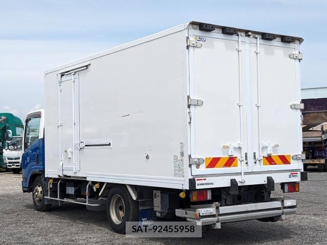 Isuzu FORWARD 2018-12 6905372-2