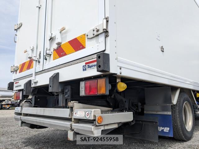 Isuzu FORWARD 2018-12 6905372-5