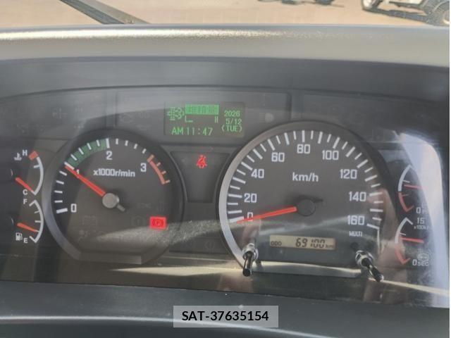 Isuzu FORWARD 2017-03 6905371-28