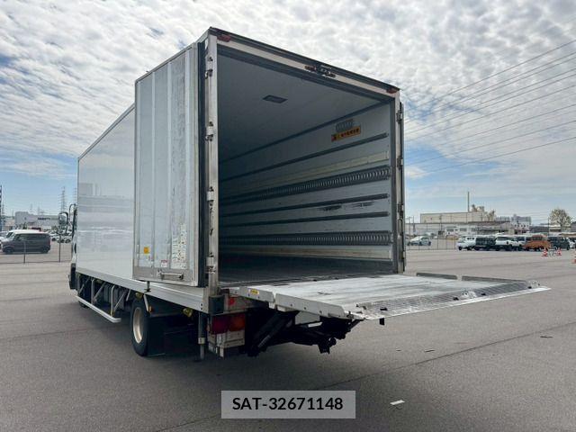 Isuzu FORWARD 2015-11 6905377-8