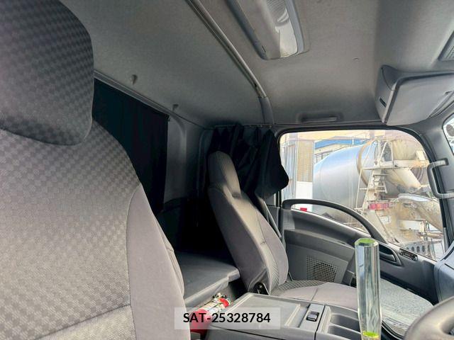 Isuzu FORWARD 2018-03 6905364-17