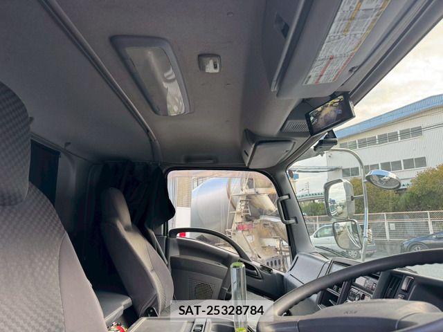 Isuzu FORWARD 2018-03 6905364-18