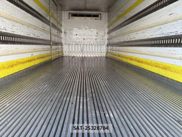 Isuzu FORWARD 2018-03 6905364-7