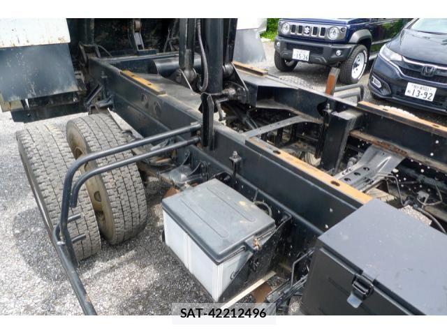 Isuzu FORWARD 2017-03 6905363-12