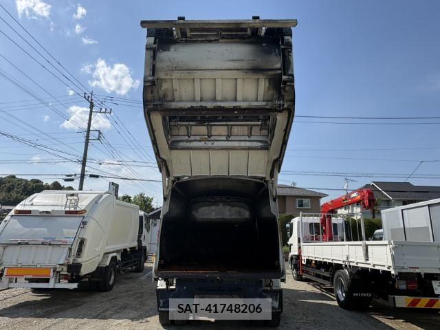 Isuzu FORWARD 2010-12 6905375-12